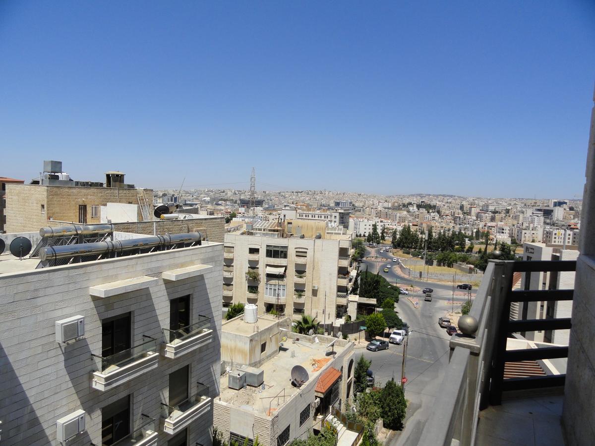 Diyarkom Apartment Amman Exterior photo